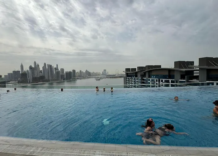 Dubai Palm Jumeirah - Free Infiniti Pool And Private Beach